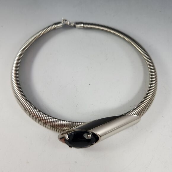 Choker Necklace Black Inset 1980s Deco Stainless Chrome Collar Snake Metal Coil - Picture 2 of 8